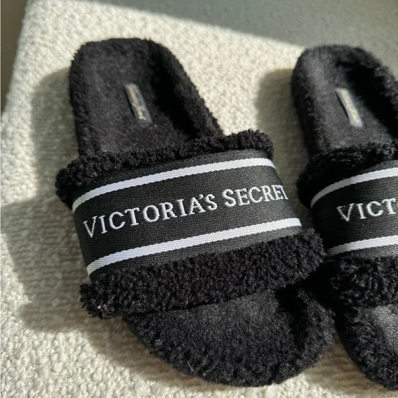 Slippers Victoria Secrets in perfect condition - Picture 7 of 8
